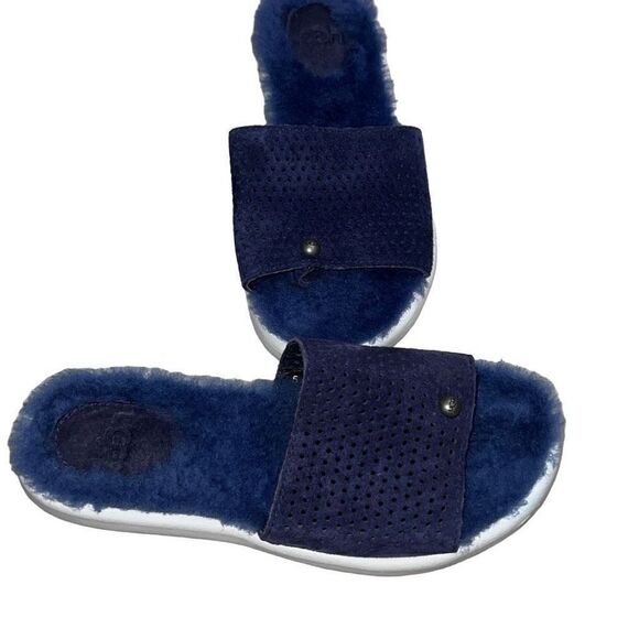 UGG - Picture 7 of 9